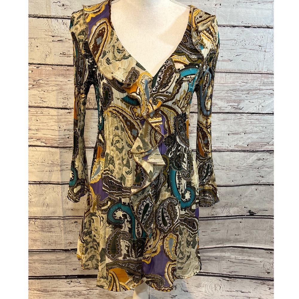 SUNNY LEIGH Vintage Ruffle Front Paisley
Print Tunic Length Blouse-Medium